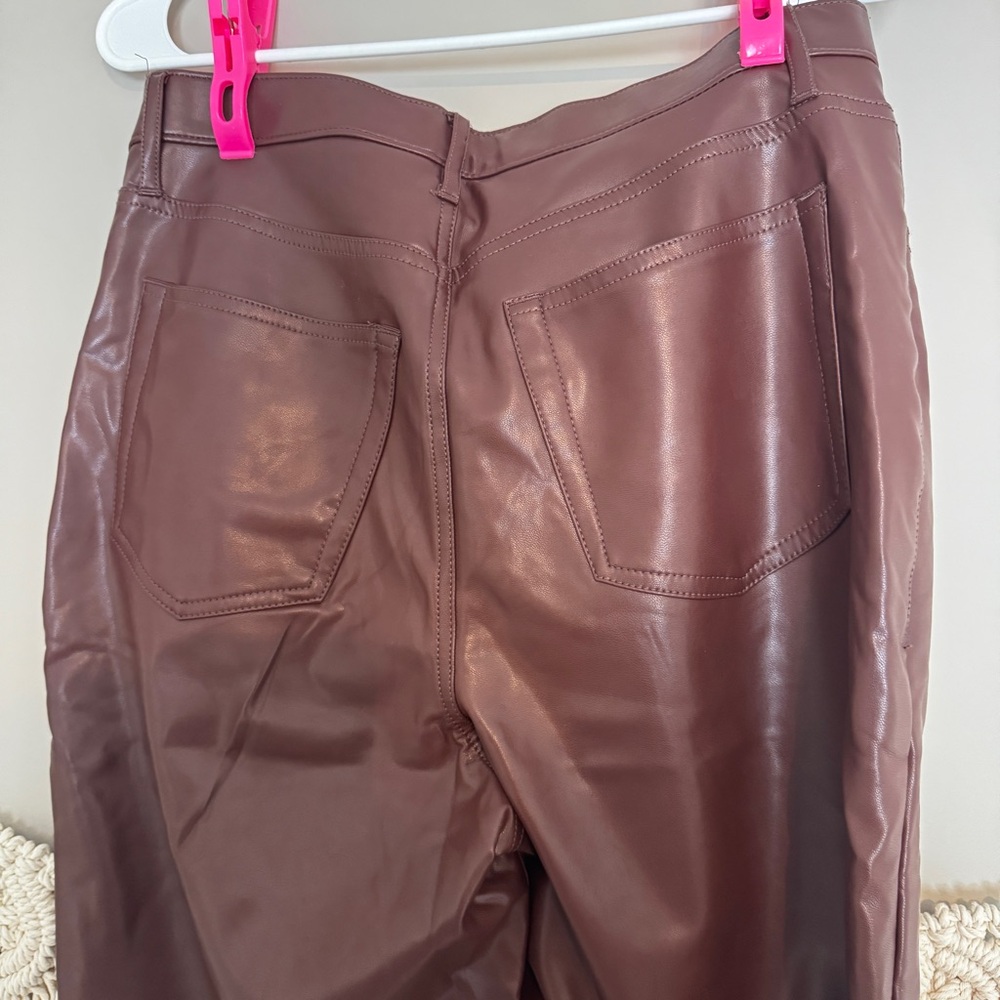 Abercrombie & Fitch Crossover Waist Vegan Leather Dad Pants Size 10 Long - Picture 4 of 4